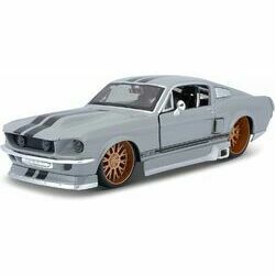 Modelīši - Ford Mustang GT 1967, 1:24, Maisto