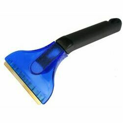 Skrāpis ledum ar rokturi un metāla darba virsmu